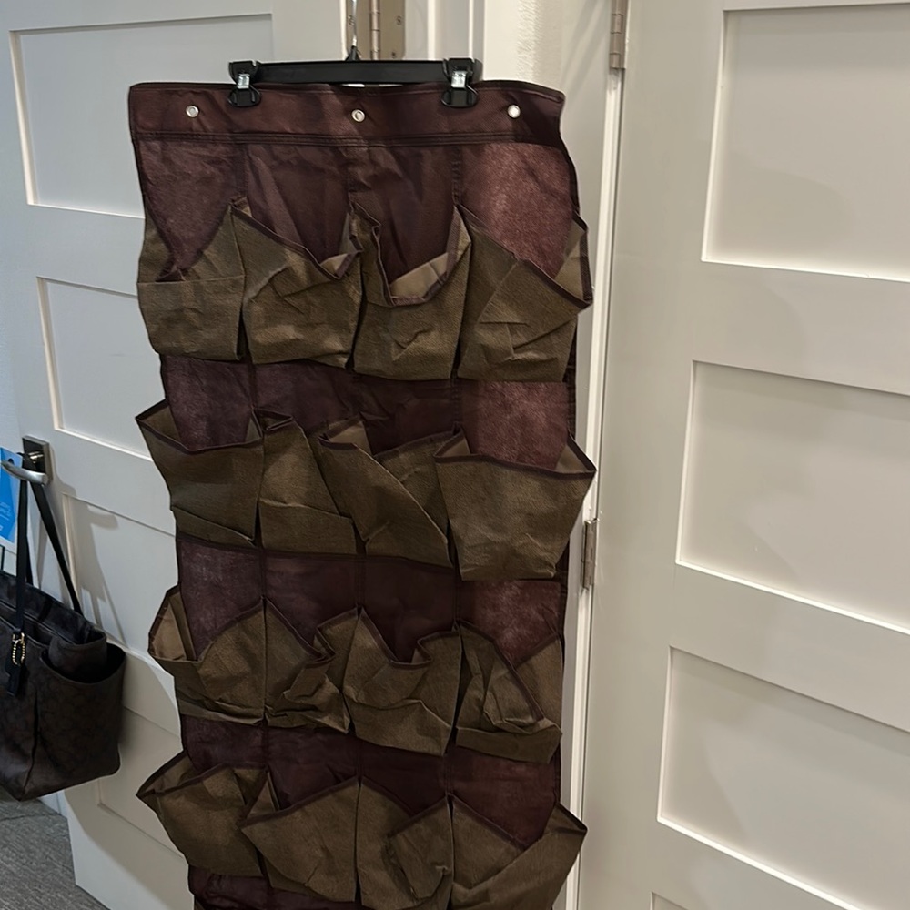 Storage Pockets - Picture 2 of 10